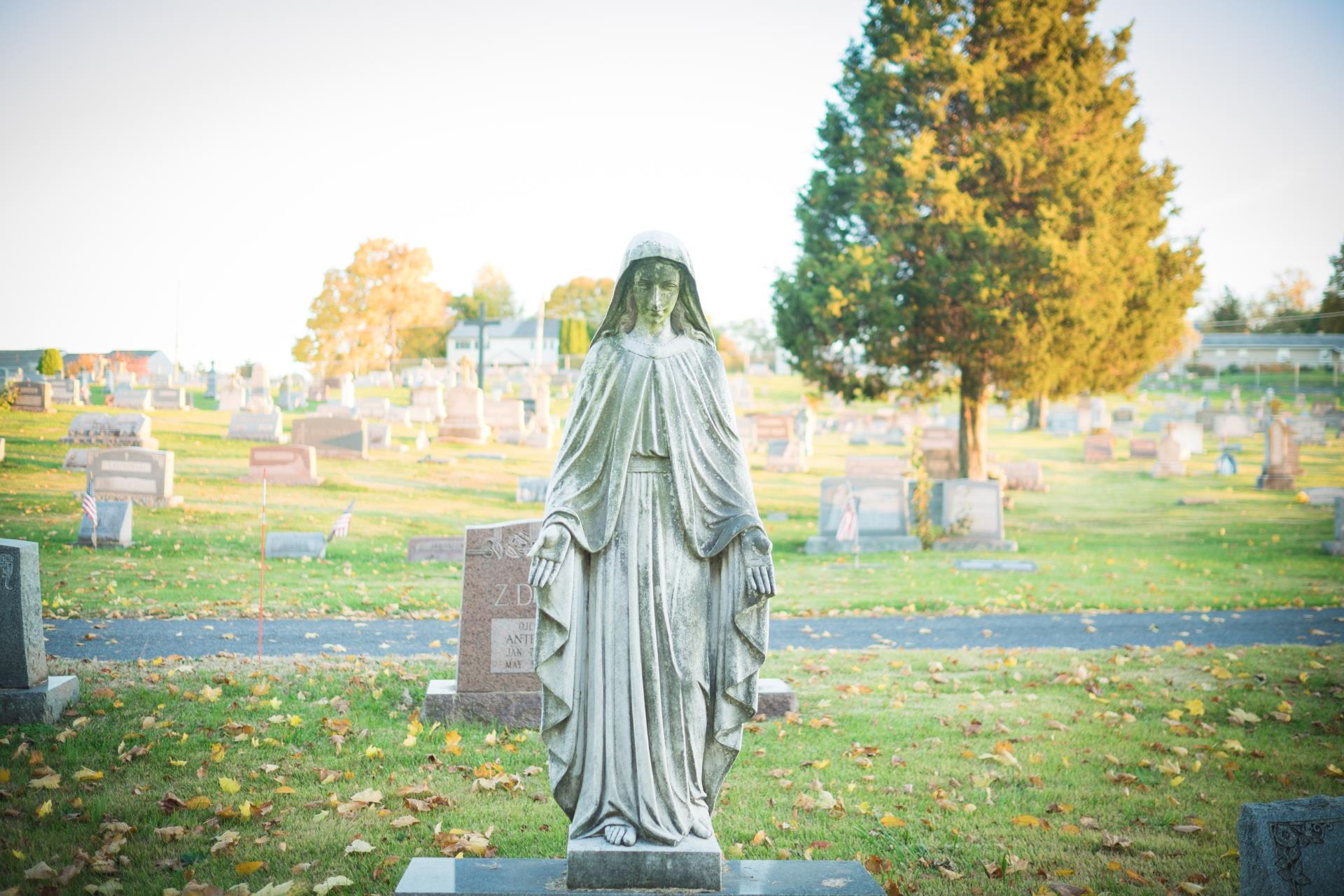 Statue of Mary at St Marys Cemetery